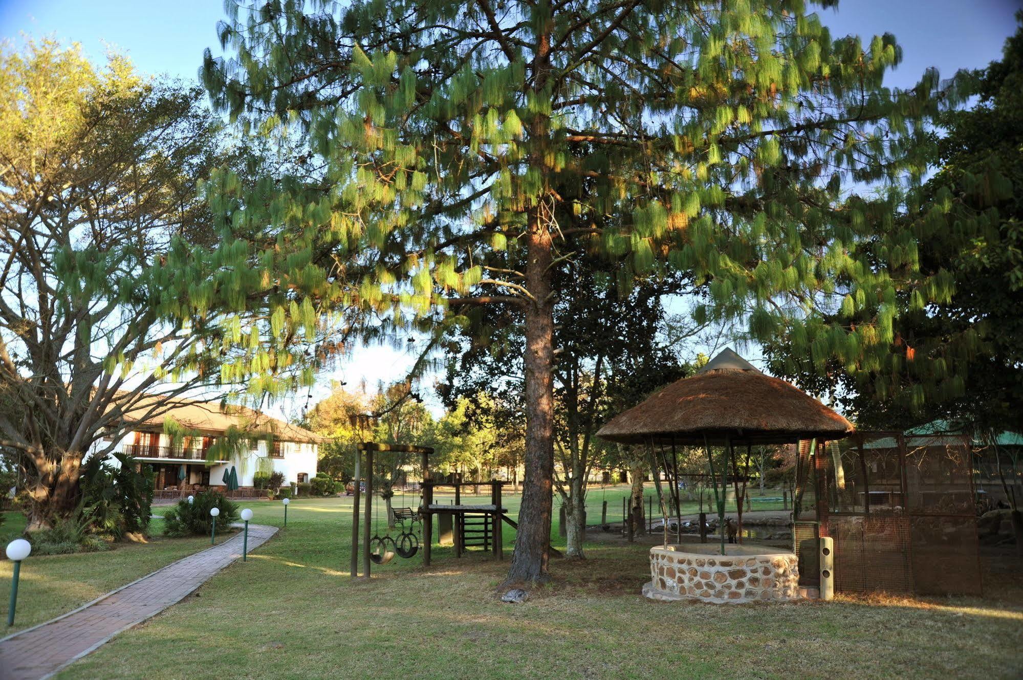 Wartburger Hof Hotel Midlands Ngoại thất bức ảnh