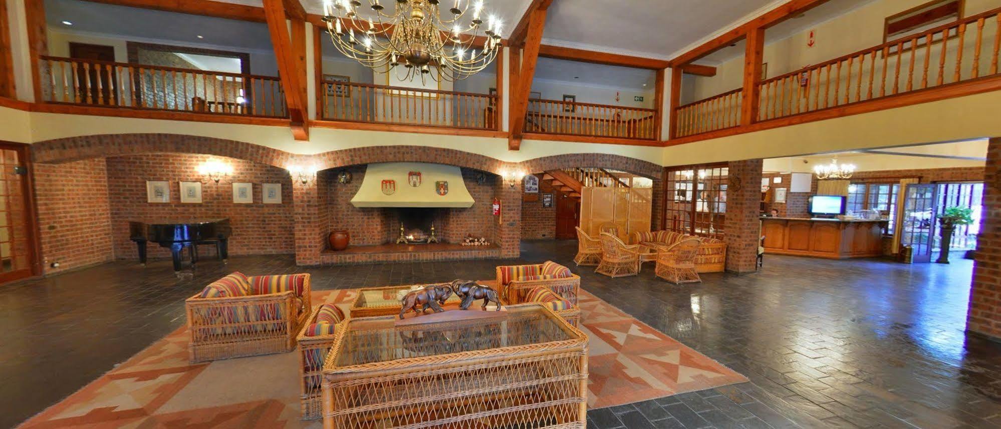Wartburger Hof Hotel Midlands Ngoại thất bức ảnh