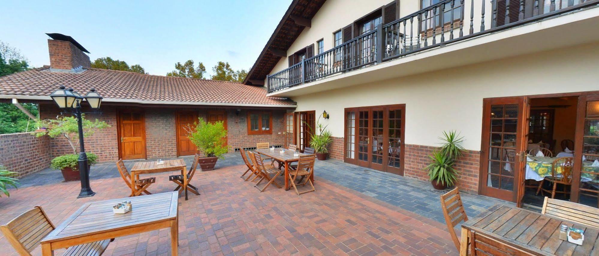 Wartburger Hof Hotel Midlands Ngoại thất bức ảnh