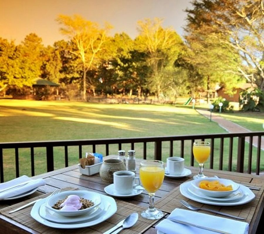 Wartburger Hof Hotel Midlands Ngoại thất bức ảnh