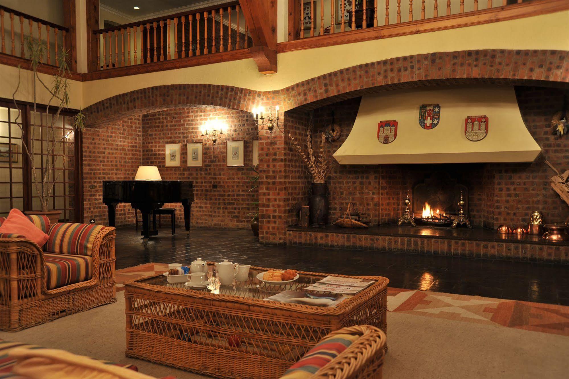 Wartburger Hof Hotel Midlands Ngoại thất bức ảnh