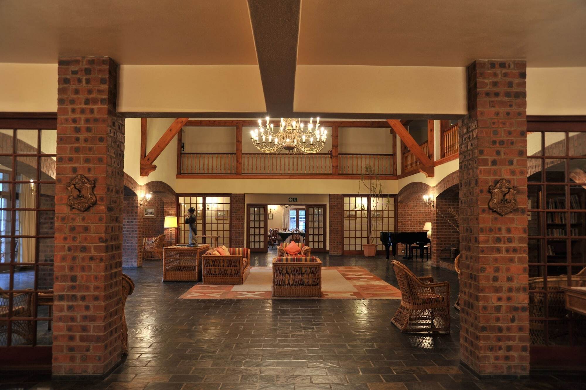 Wartburger Hof Hotel Midlands Ngoại thất bức ảnh